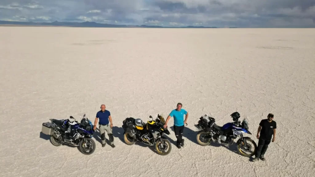 Tours en moto BMW en Colombia